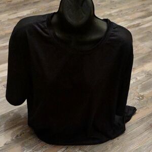 New Classic Black Women's Top, Size XL